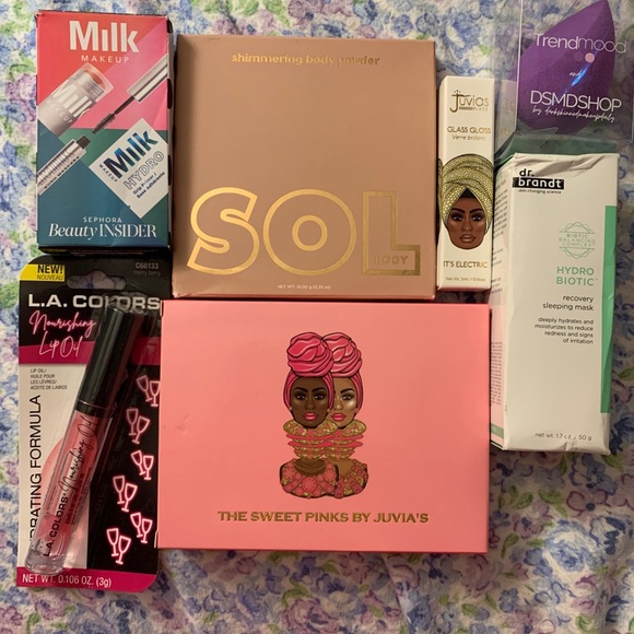 Makeup bundle - Picture 2 of 6